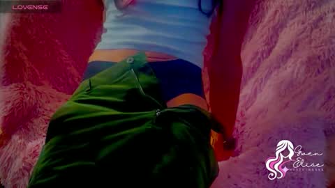 Gwen Elise online show from November 18, 5:49 pm