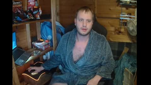 H Dawg online show from April 3, 11:11 pm