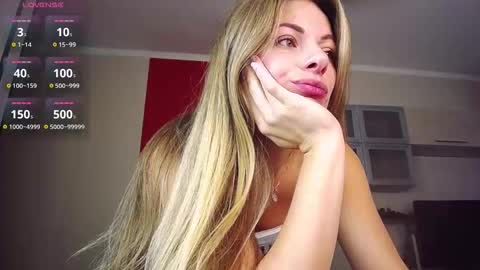 Lina online show from October 17, 5:00 am