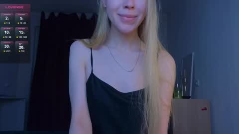 Chloe online show from November 7, 5:32 am