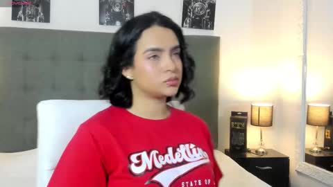 hilary_tailor online show from February 6, 7:16 pm