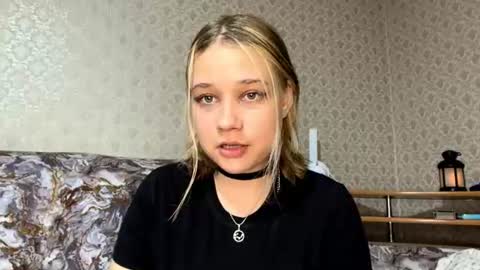 Julia online show from June 13, 1:32 pm