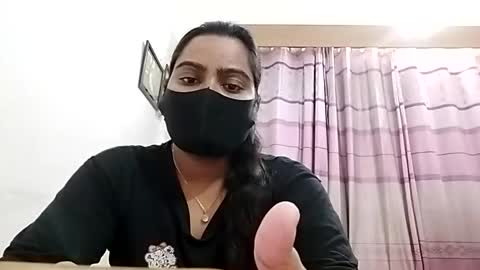 himuhimu22 online show from December 18, 9:32 pm