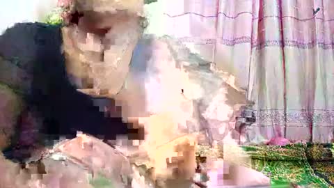 himuhimu22 online show from March 4, 11:43 pm