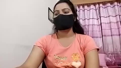 himuhimu22 online show from May 6, 6:47 pm
