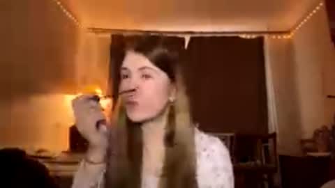 I am Amy ntmu Lets hit 10 Thumbs Up together online show from February 1, 12:46 pm