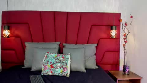 Snapshot of hisoka_0 chatting on September 22, 11:47 am Hisoka online show from September 22, 11:47 am