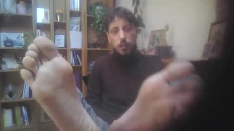 hitmenoww online show from March 23, 12:10 pm