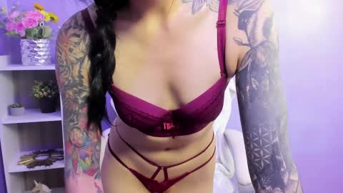 hiyakasudere online show from February 12, 6:40 pm