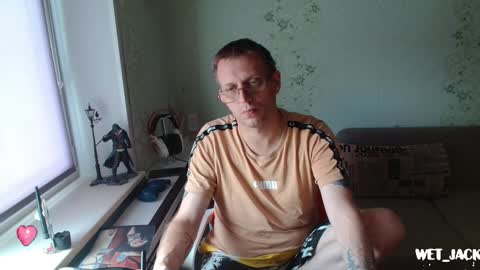 Snapshot of hlestus chatting on September 28, 6:33 am Wet Jack online show from September 28, 6:33 am