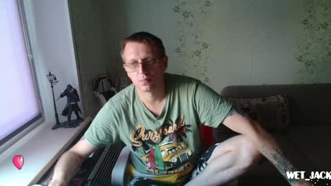Snapshot of hlestus chatting on September 29, 6:34 am Wet Jack online show from September 29, 6:34 am