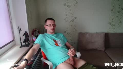 Snapshot of hlestus chatting on March 3, 6:37 am Wet Jack online show from March 3, 6:37 am