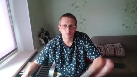 Snapshot of hlestus chatting on October 11, 10:31 am Wet Jack online show from October 11, 10:31 am