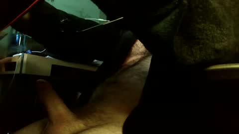 Hairy Hockey Player 92 online show from January 23, 11:48 am