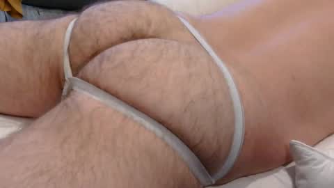 hockeyjock17 online show from April 9, 1:09 am