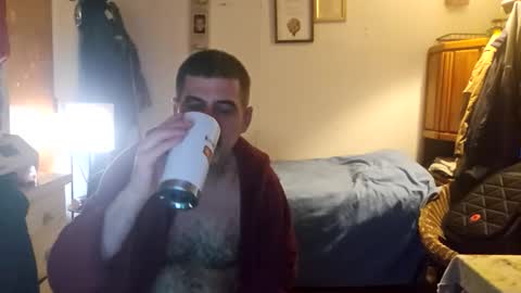 hoglegg99384194 online show from December 17, 10:11 am