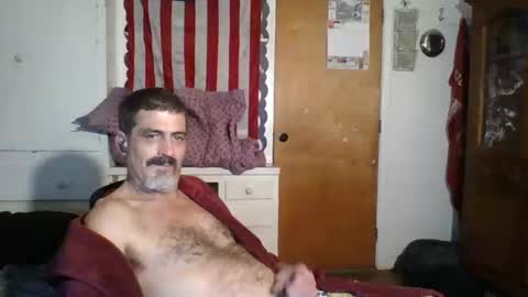 Snapshot of hoglegg99384194 chatting on October 11, 1:27 pm hoglegg99384194 online show from October 11, 1:27 pm