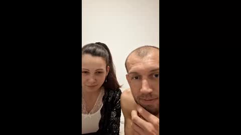 hola_homo online show from March 19, 4:56 pm