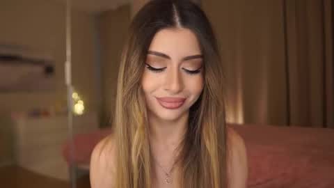 Moni Monica online show from January 18, 7:06 am