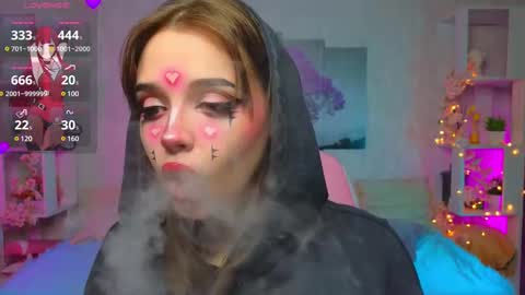 Lux online show from February 13, 7:10 pm