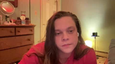 Hollys Drive threw Side Of CB. online show from December 19, 4:45 am