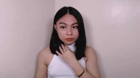 hollyaki69 online show from February 3, 9:46 am