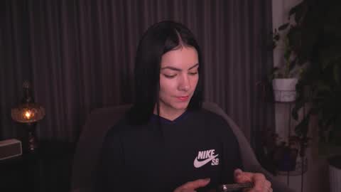 Snapshot of hollylinder_ chatting on September 18, 2:48 am Holly Linder online show from September 18, 2:48 am
