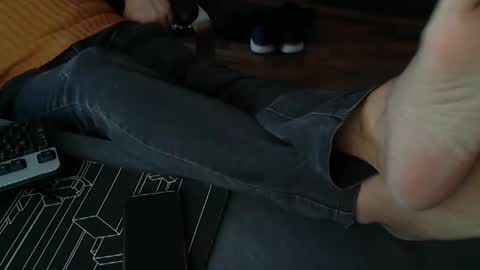 hollymollysucker online show from December 3, 1:01 pm