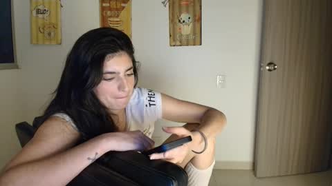 hollyshit_ online show from February 3, 2:53 am