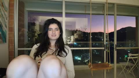 hollyshit_ online show from December 13, 11:22 pm