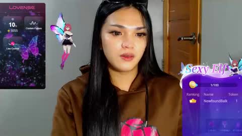 Snapshot of hollywoodbitch chatting on February 28, 10:52 am Isabella Marie online show from February 28, 10:52 am