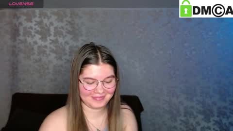 Snapshot of holy_michela chatting on January 23, 7:07 pm Welcome guys Pleasure to see you all here My name is MichaelaTip menu is active Private is open online show from January 23, 7:07 pm