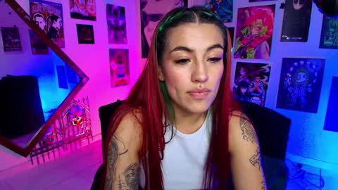 Snapshot of holyeva chatting on February 2, 2:48 am online show from February 2, 2:48 am