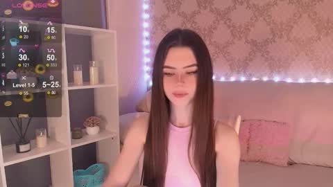 Mia online show from March 5, 3:37 am