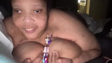 Darktigerstripesddd online show from January 17, 3:49 am