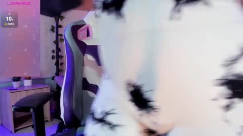 HONEY online show from March 10, 7:29 pm