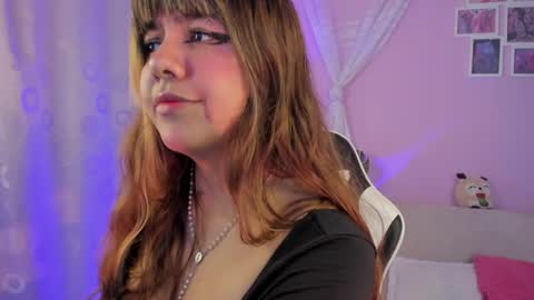 Milenka online show from April 11, 6:45 pm