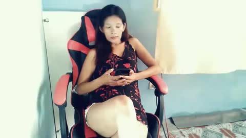 honey_mollyxx online show from May 16, 1:57 am