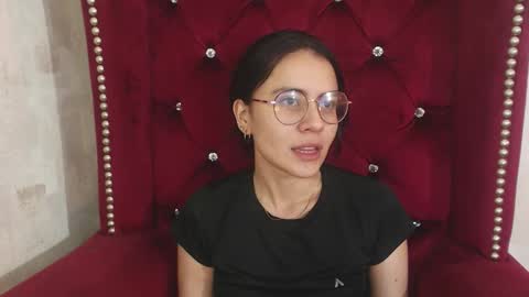 Emily online show from November 23, 2:59 pm