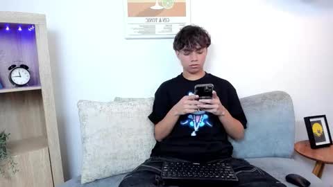 honeymoon_sariel online show from November 23, 7:45 pm