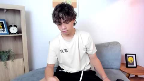 honeymoon_sariel online show from February 1, 8:06 pm