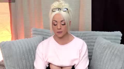 Hope Daylee online show from January 15, 8:39 pm