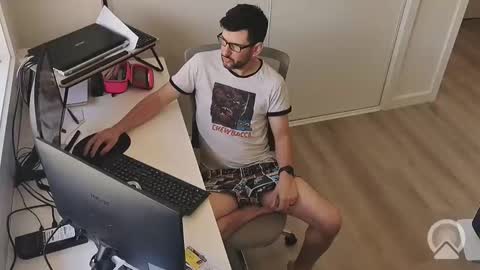 hopefulguy86 online show from October 15, 11:05 pm