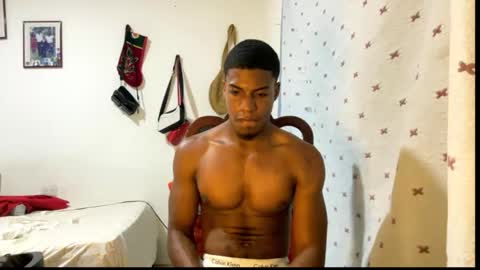 sugarbaby online show from May 15, 1:25 am