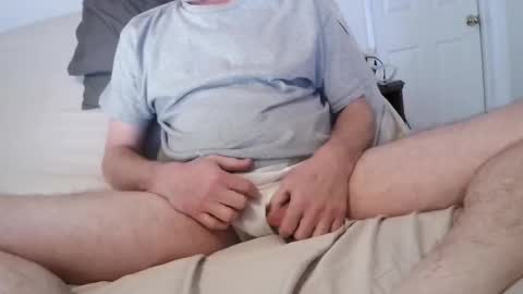 Horny004200 online show from December 26, 5:04 am