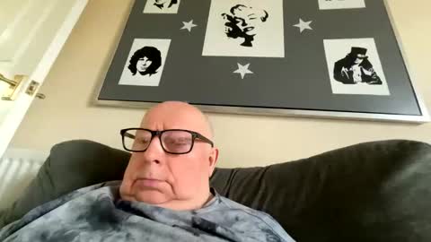 Cum suck Me off online show from March 30, 11:10 am