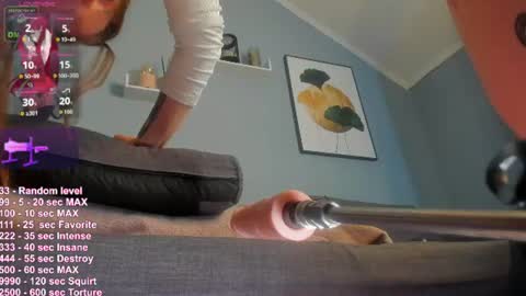 Naomi online show from June 14, 4:42 pm