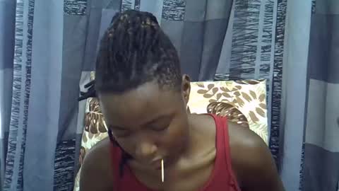 Leila online show from March 6, 11:31 am