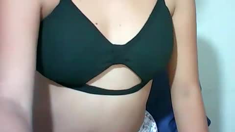 horny_chen69 online show from June 1, 2:40 pm