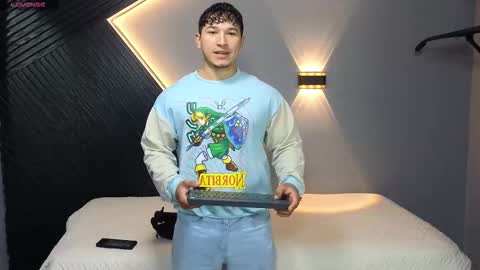 horny_nick18 online show from March 2, 1:07 pm